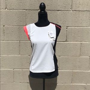 Cute lark top black and white with pink accents